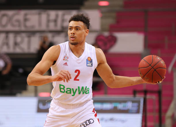 据知情人士 据知情人士